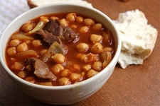 Etli Nohut Yahnisi Tarifi ve Malzemeleri Etli Nohut Yahnisi Tarifi ve Malzemeleri